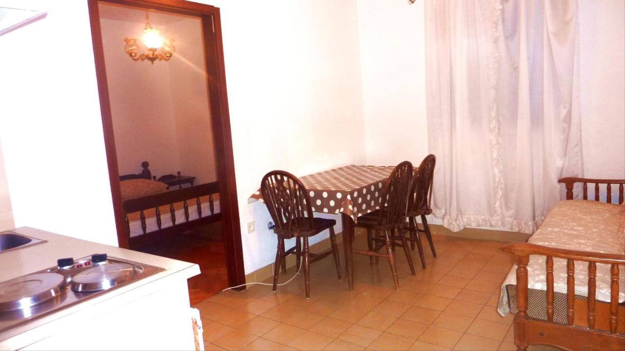 Apartments With A Parking Space Poljica, Trogir - 11454 مارينا المظهر الخارجي الصورة